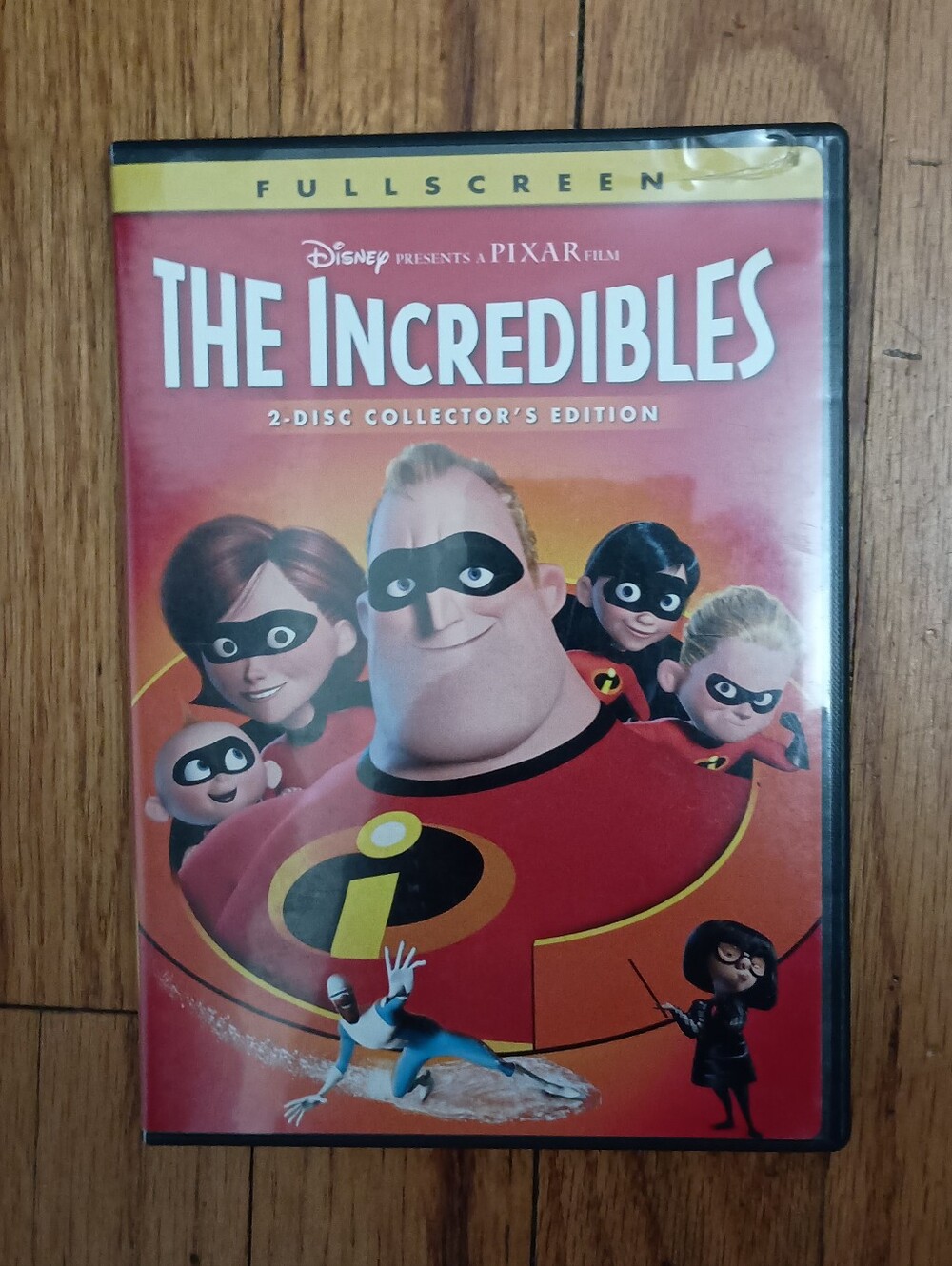 Disney Pixar The Incredibles Collector's Edition DVD & Nintendo Game Cube